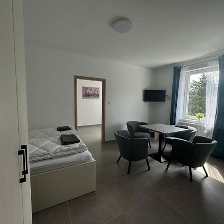 Chaty A Apartmany Hracholusky Kemp Kosatka Pnovany 外观 照片