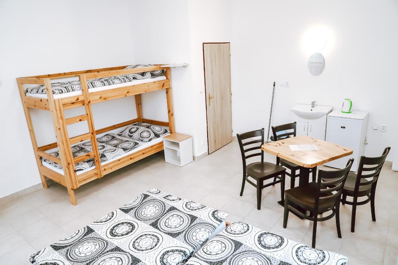 Chaty A Apartmany Hracholusky Kemp Kosatka Pnovany 外观 照片