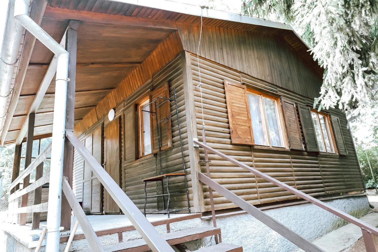 Chaty A Apartmany Hracholusky Kemp Kosatka Pnovany 外观 照片
