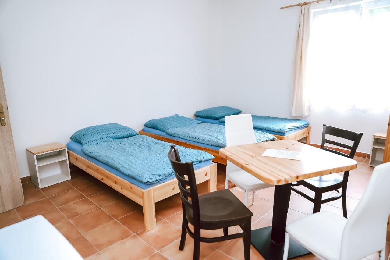 Chaty A Apartmany Hracholusky Kemp Kosatka Pnovany 外观 照片