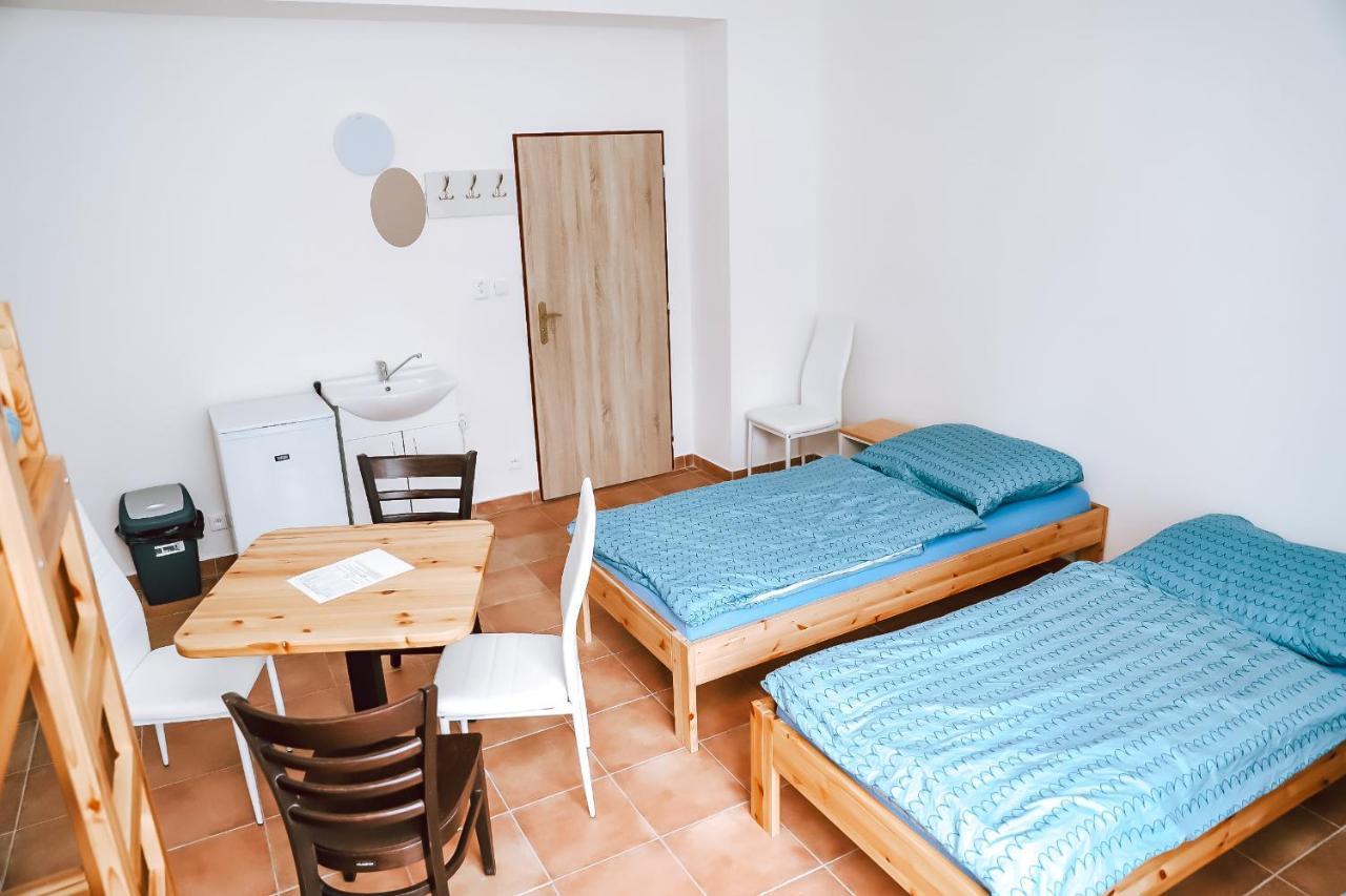 Chaty A Apartmany Hracholusky Kemp Kosatka Pnovany 外观 照片