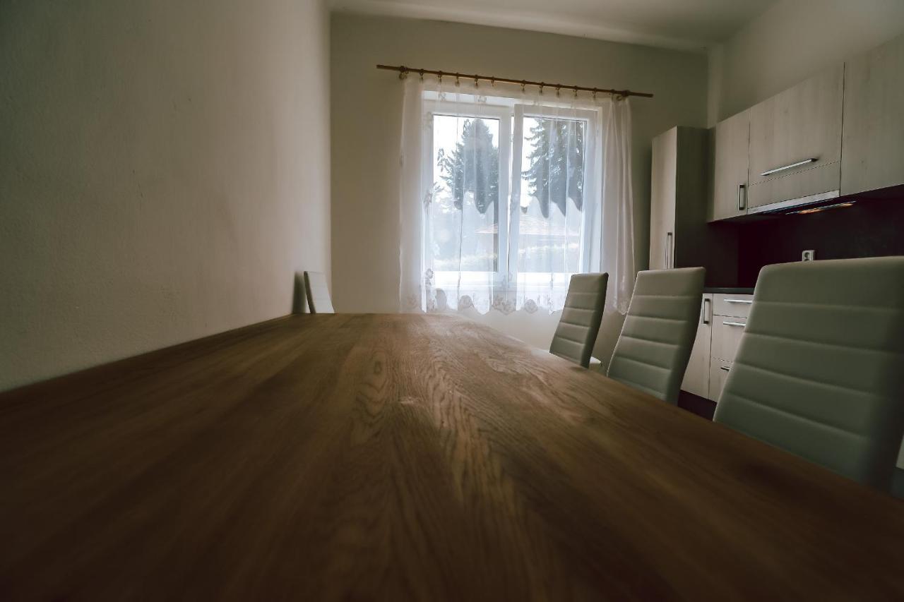 Chaty A Apartmany Hracholusky Kemp Kosatka Pnovany 外观 照片