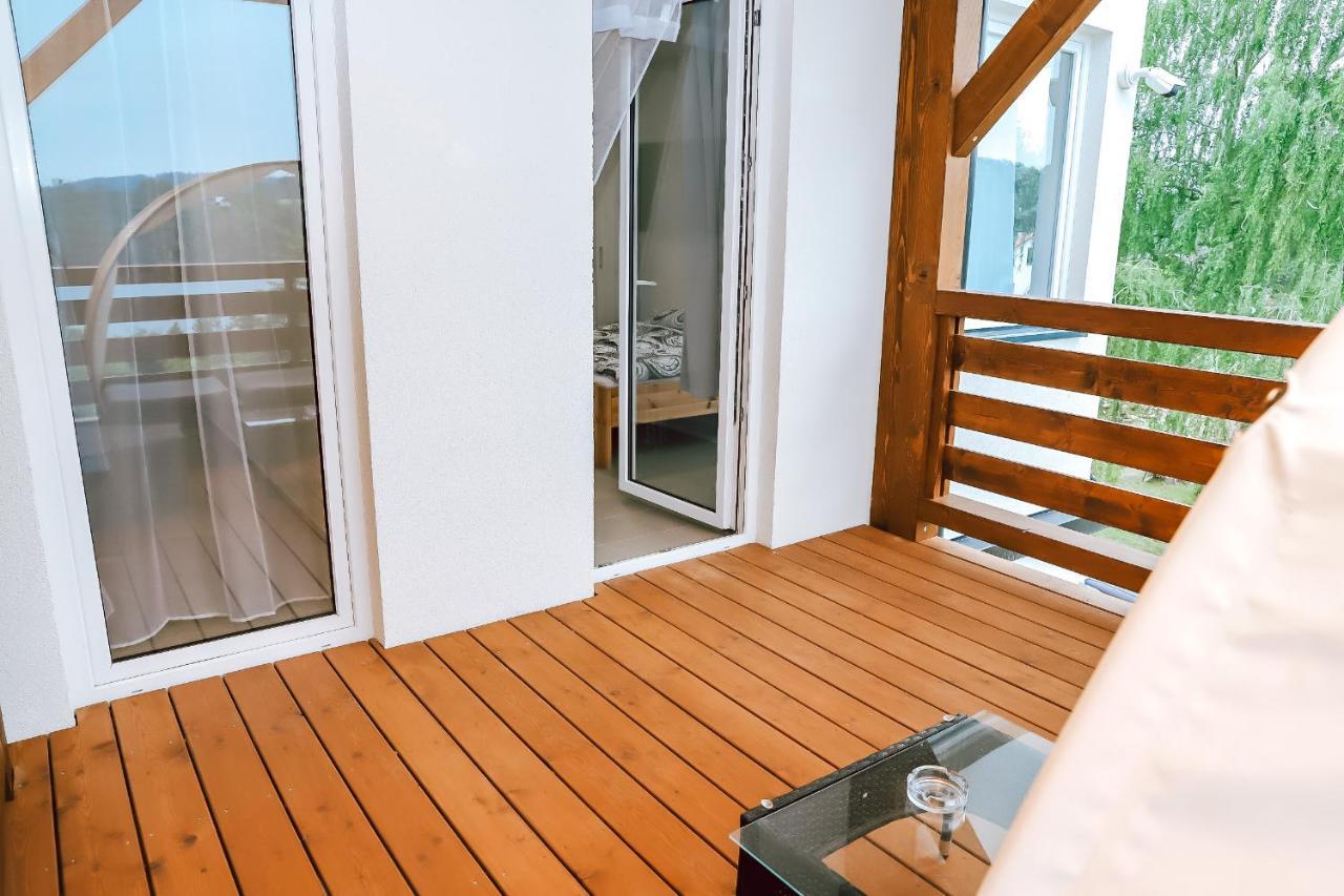 Chaty A Apartmany Hracholusky Kemp Kosatka Pnovany 外观 照片