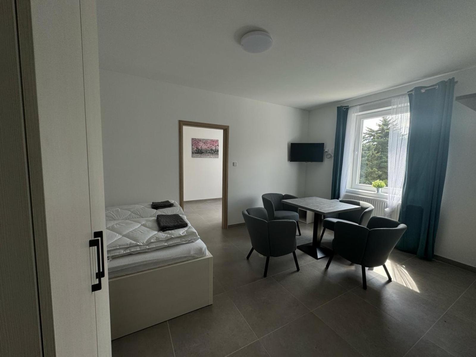 Chaty A Apartmany Hracholusky Kemp Kosatka Pnovany 外观 照片