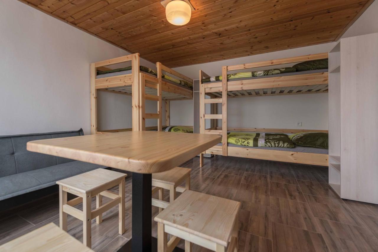 Chaty A Apartmany Hracholusky Kemp Kosatka Pnovany 外观 照片